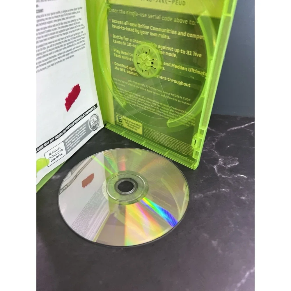 Madden NFL 12 (Microsoft Xbox 360, 2011)